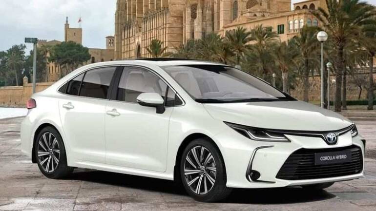 TOYOTA COROLLA 1.8 DREAM HYBRİD